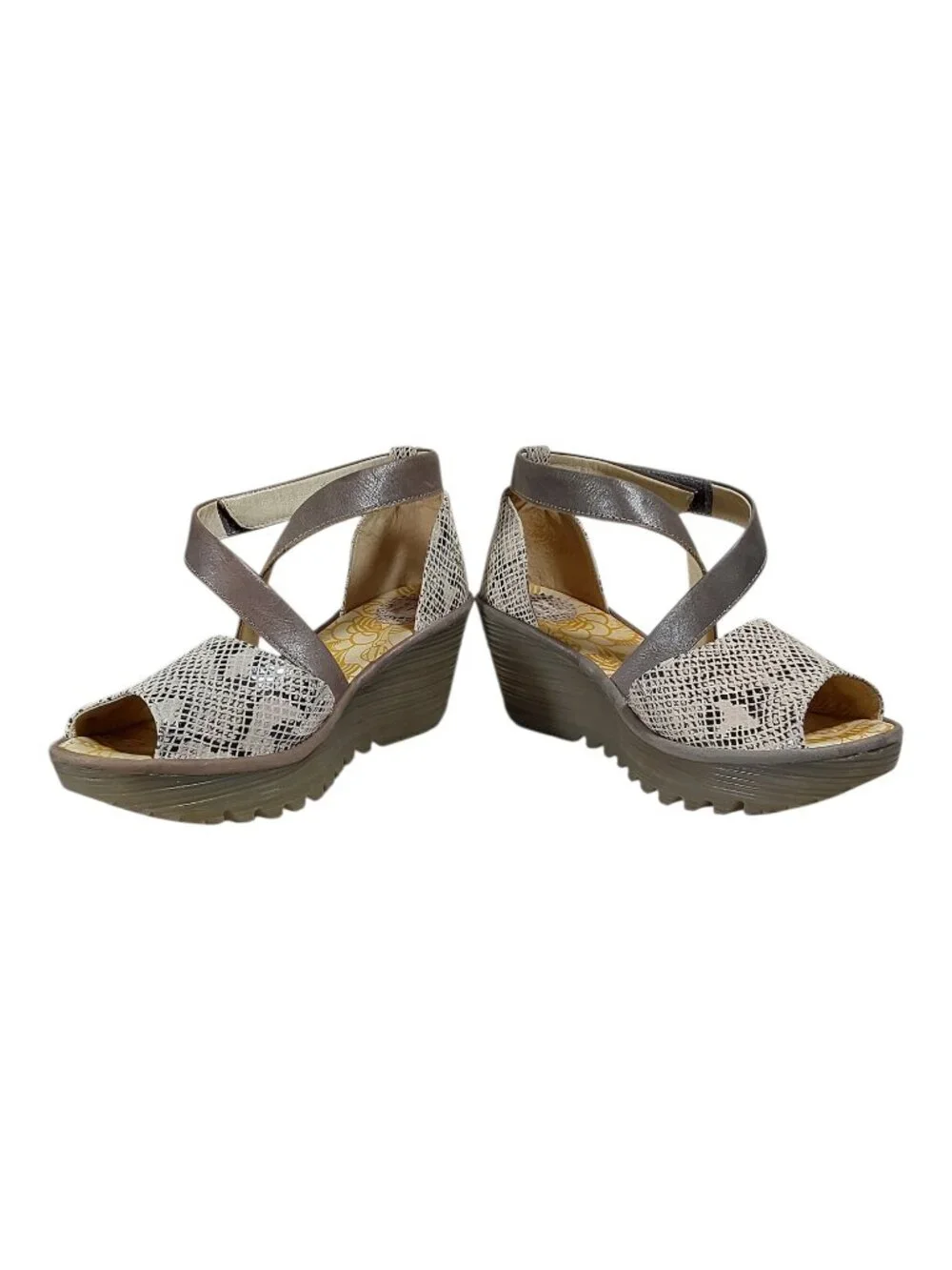 Fly London Yosi Snakeskin Trend Wedge Strap Comfort Sandal Chic/Edgy/Boho 8 (39)